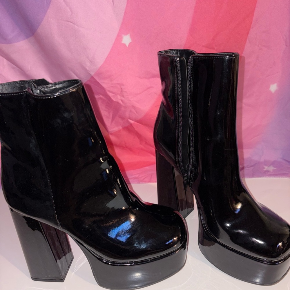 BAMBOO Shiny Black Heeled Boots